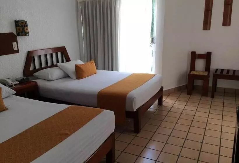 Отель Maya Palenque