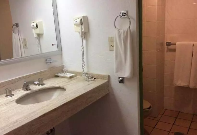 Отель Maya Palenque