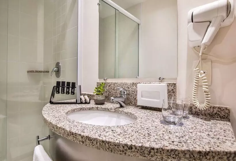 هتل Melia Paulista