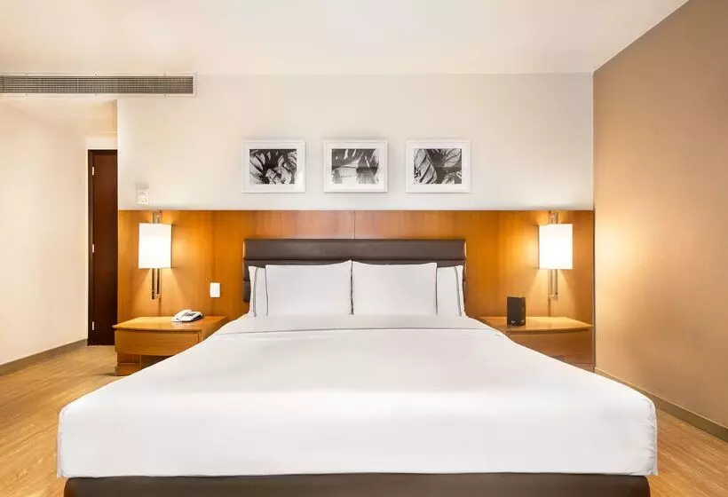 هتل Melia Paulista