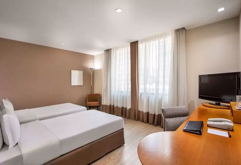 هتل Melia Paulista