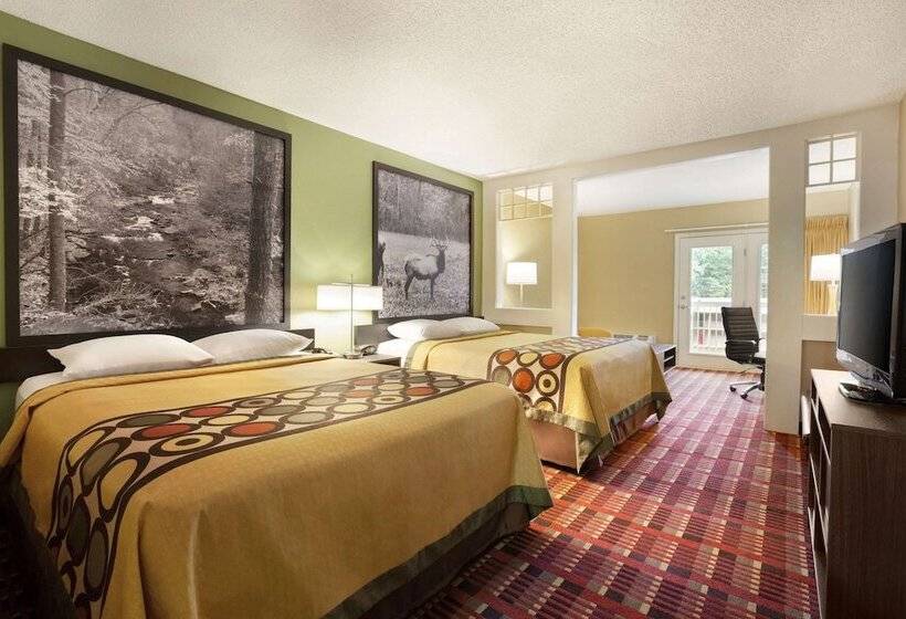 فندق Super 8 By Wyndham Cherokee