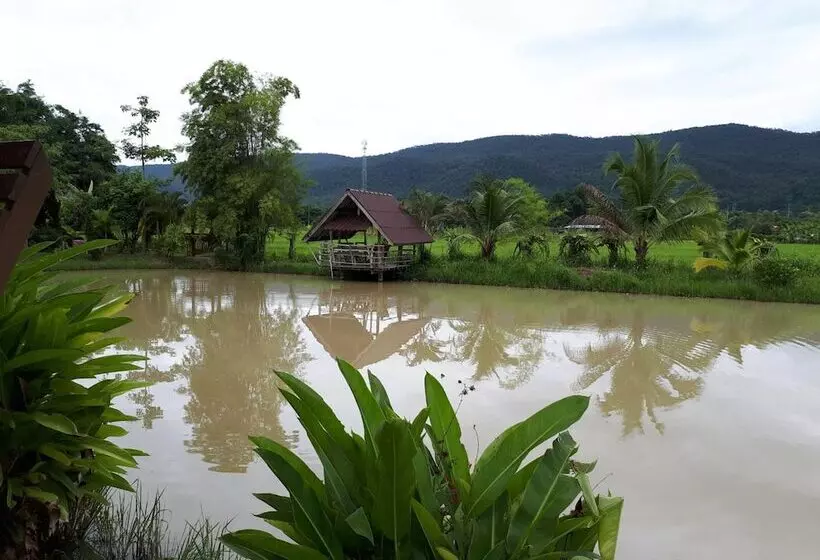 هتل Karuna Resort
