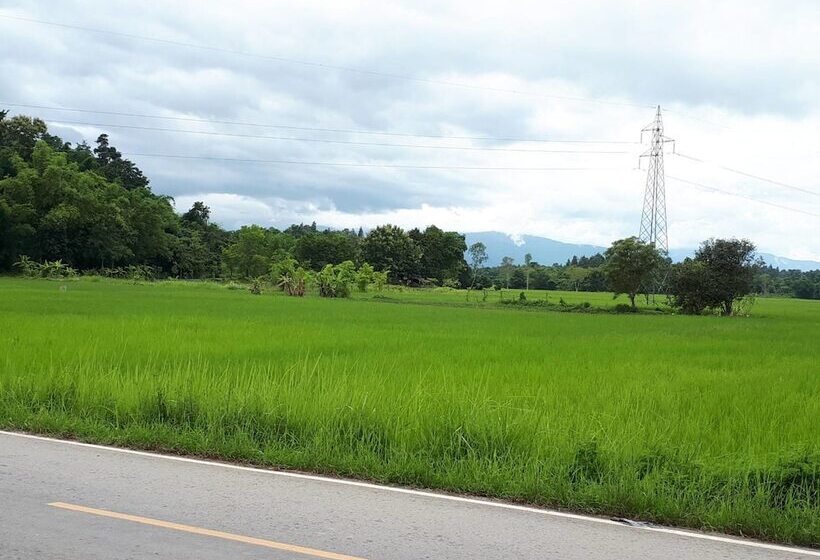 Отель Karuna Resort