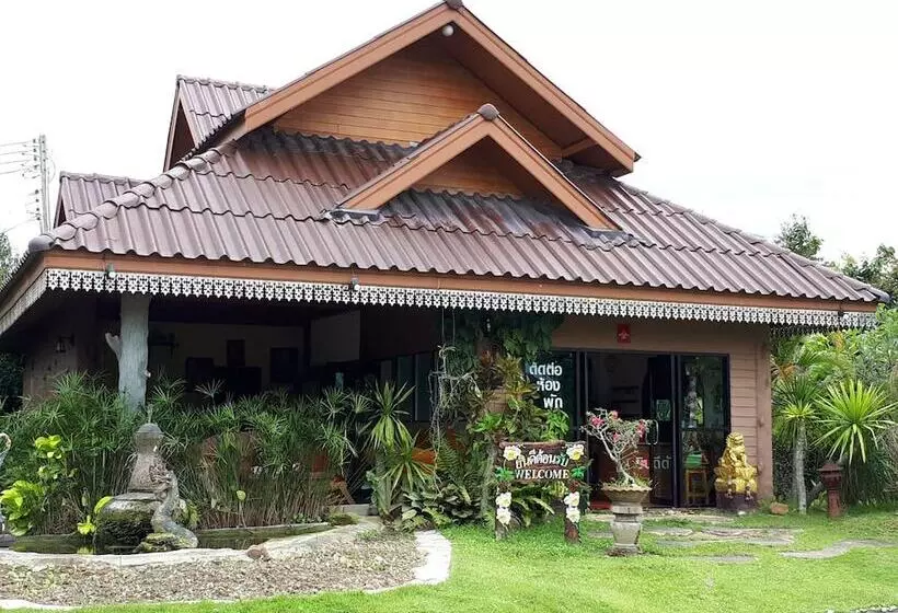 هتل Karuna Resort