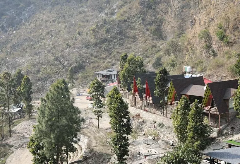 Hotelli Rakatal Rocks Resort