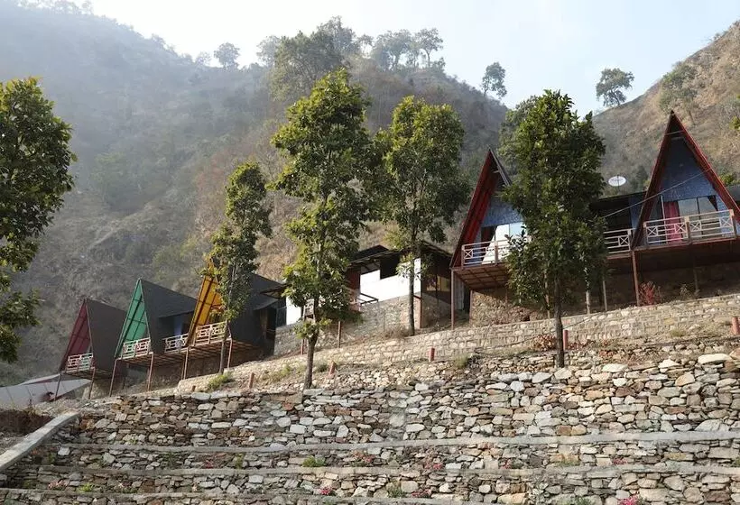 Hotelli Rakatal Rocks Resort