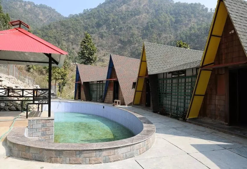 Hotelli Rakatal Rocks Resort