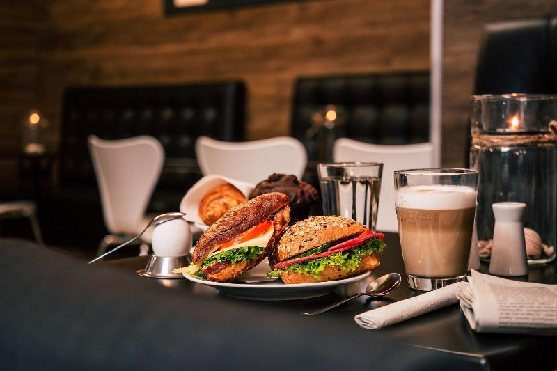 Augustus Hotel Bernkastel   Comfortable Budget