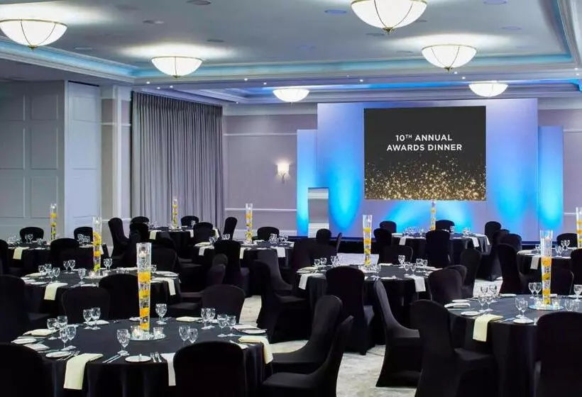 Forest Of Arden Hotel And Country Club