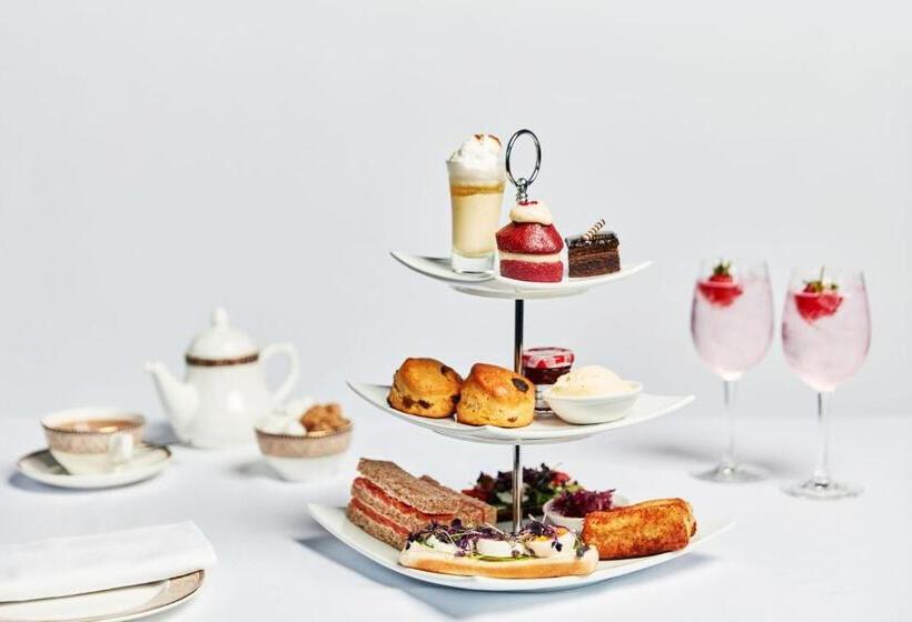 Forest Of Arden Hotel And Country Club