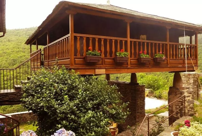 Hotel El Bosque De Las Viñas