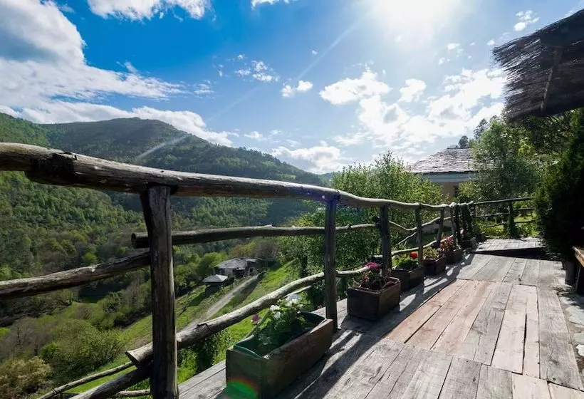 Hotel El Bosque De Las Viñas