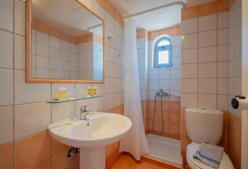 호텔 Lefkoniko Bay