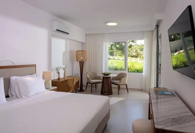 هتل Leptos Panorama