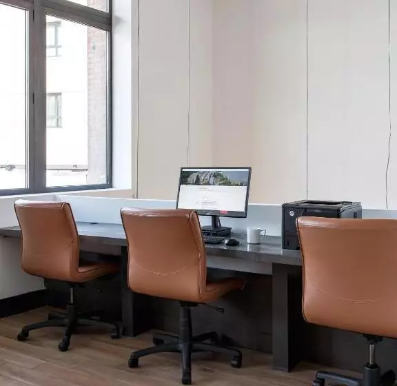 New Hotel Of Marseille   Vieux Port