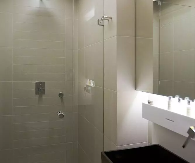 ホテル O&b Athens Boutique