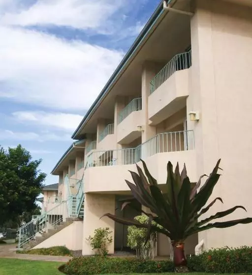 Отель Paniolo Greens Resort