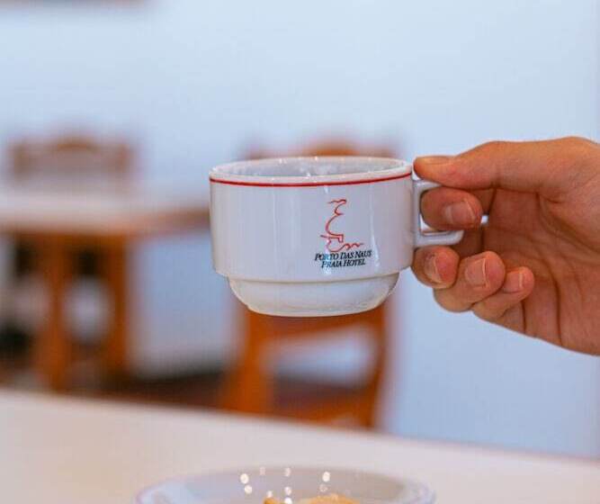 هتل Porto Das Naus Praia