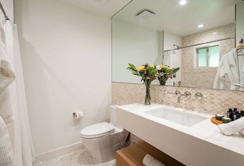 فندق Rainbow Ranch Lodge