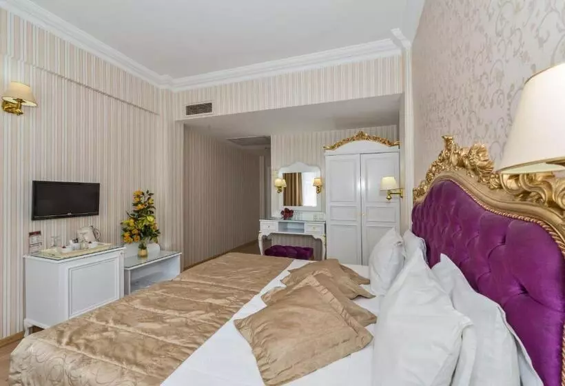 Santa Sophia Hotel   İstanbul