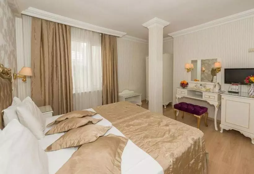 Santa Sophia Hotel   İstanbul