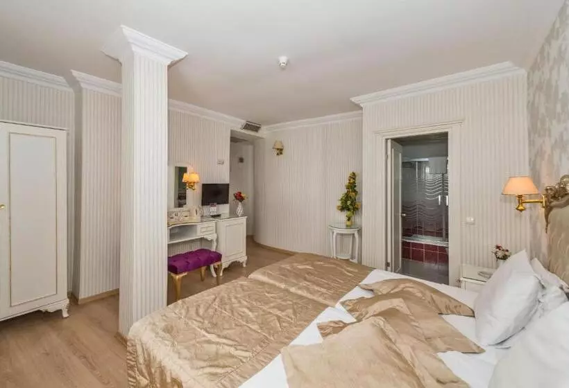 Santa Sophia Hotel   İstanbul