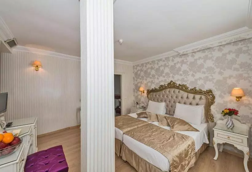 Santa Sophia Hotel   İstanbul