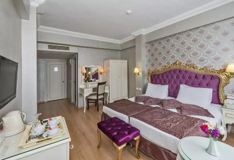 Santa Sophia Hotel   İstanbul