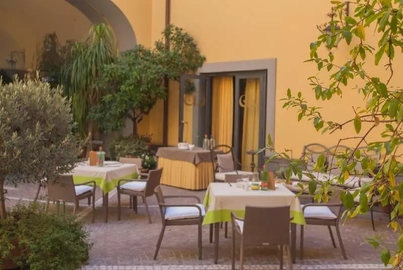 Le Cheminée Business Hotel Napoli