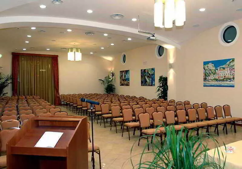 Le Cheminée Business Hotel Napoli