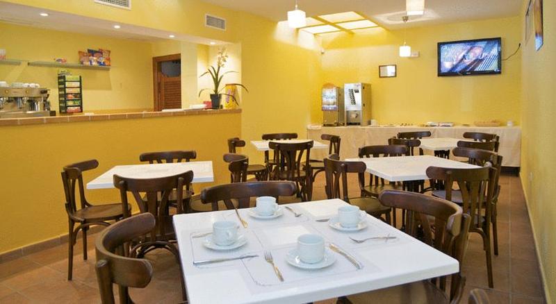 Apartamentos Vista Real