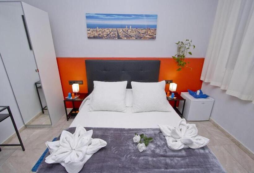 Barcelona City Centre Hostal