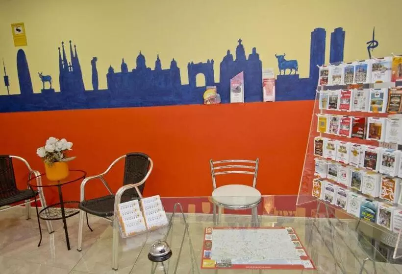 Barcelona City Centre Hostal