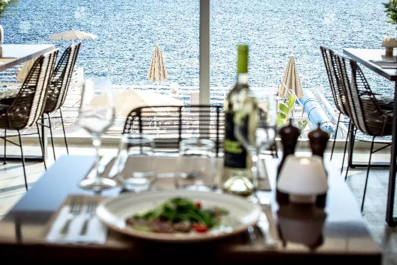 Отель Atlantic Holiday