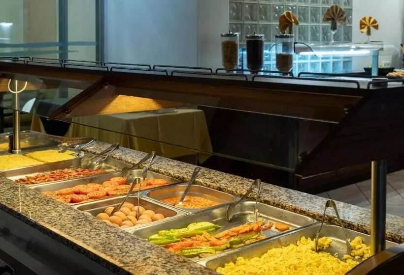 酒店 Checkin Diamar