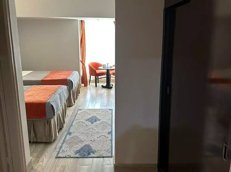 هتل Gawharet Alahram