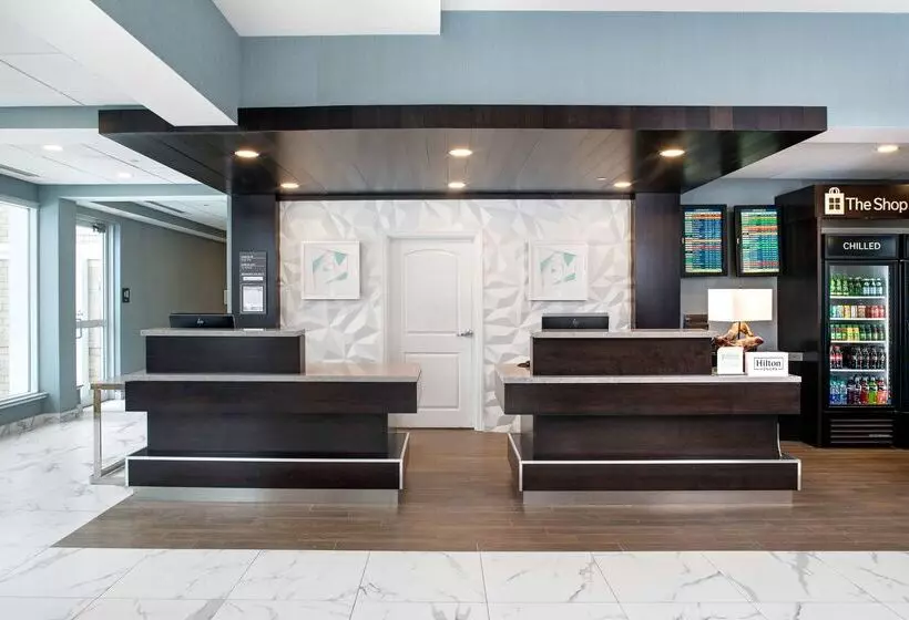 בית מלון כפרי Hilton Garden Inn Halifax Airport