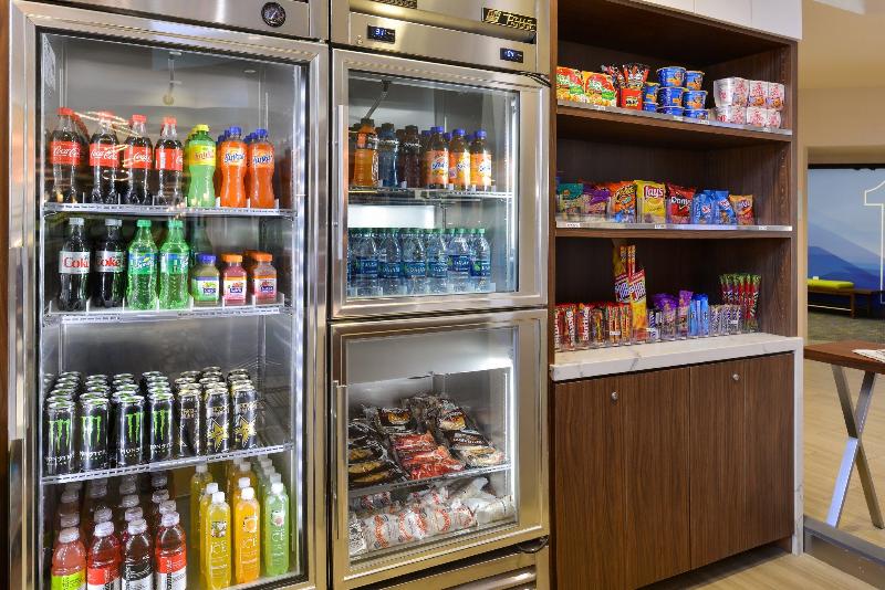 호텔 Holiday Inn Express & Suites Elk Grove Central   Hwy 99, An Ihg