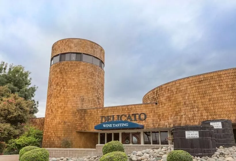 Holiday Inn Express Hotel & Suites Manteca, An Ihg