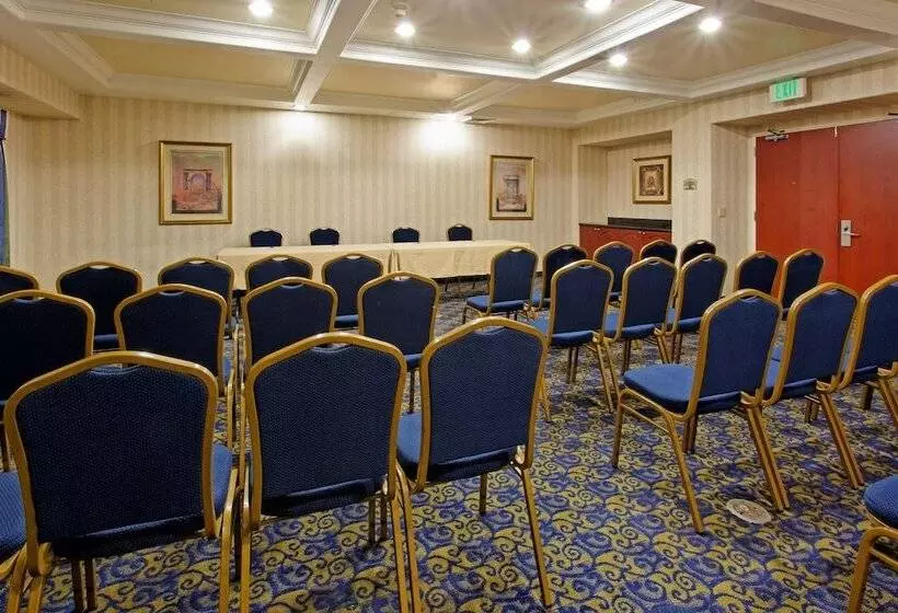 ホテル Holiday Inn Express San Pablo   Richmond Area, An Ihg