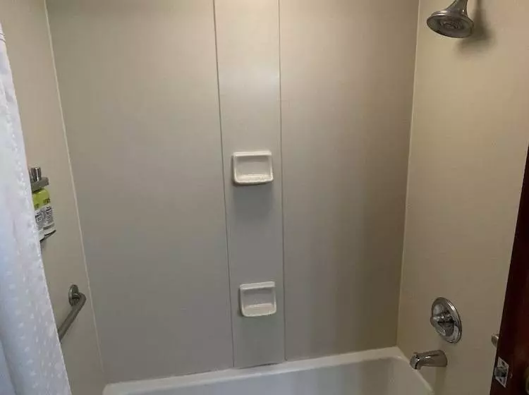 Otel White Pine Lodge