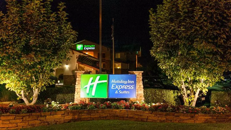 Отель Holiday Inn Express Turlock, An Ihg