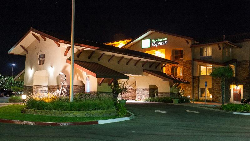 Otel Holiday Inn Express Turlock, An Ihg