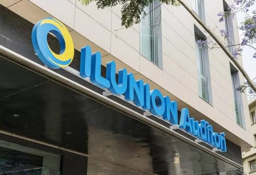 Отель Ilunion Auditori