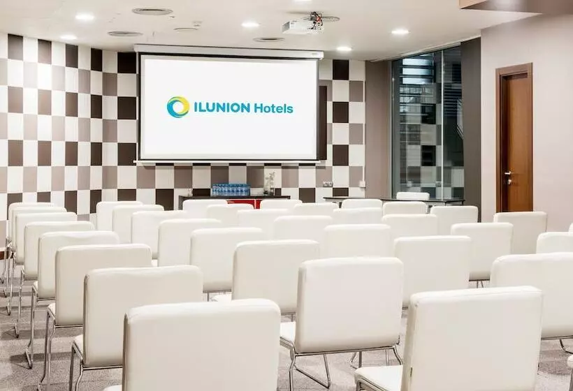 Отель Ilunion Auditori