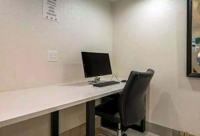 Отель Quality Inn St. Augustine Outlet Mall