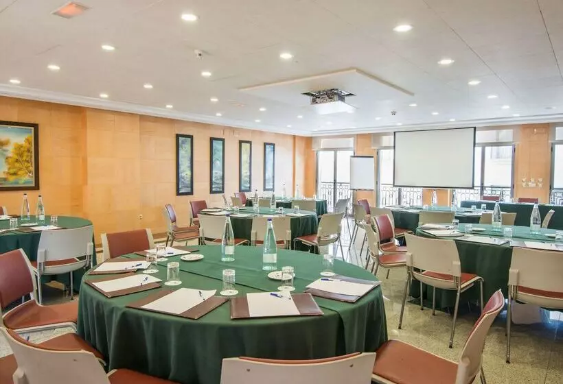 هتل Vp Metropolitano