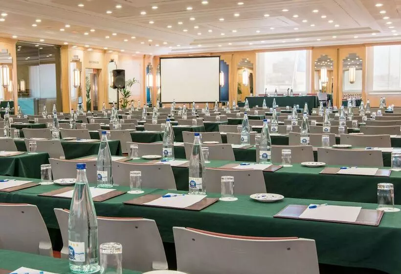 هتل Vp Metropolitano