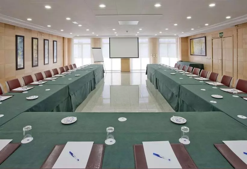 هتل Vp Metropolitano